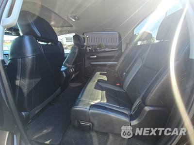 2021 Toyota Tundra Limited Crew Cab Short Bed - zdjęcie 13 z 25 - miniatura