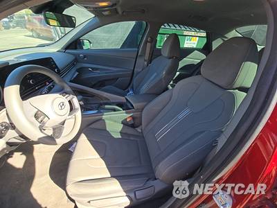2023 Hyundai Elantra SEL - zdjęcie 7 z 23 - miniatura