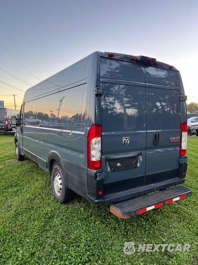 2020 Ram ProMaster 3500 Cargo Van High Roof 159.0" WB - zdjęcie 10 z 31 - miniatura
