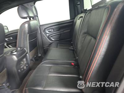 2022 Nissan TITAN PRO-4X Crew Cab Short Bed - zdjęcie 13 z 17 - miniatura