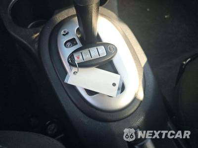 2019 Nissan Versa Sedan SV - zdjęcie 5 z 20 - miniatura
