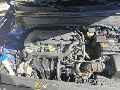 2025 Hyundai Venue SEL - zdjęcie 15 z 30 - miniatura