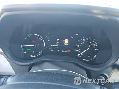 2025 Toyota Sienna LE 8-Passenger 120.5" WB - zdjęcie 12 z 33 - miniatura