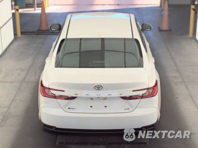 2025 Toyota Camry LE - zdjęcie 5 z 21 - miniatura