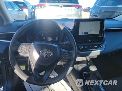 2026 Toyota Corolla LE Sedan - zdjęcie 11 z 28 - miniatura