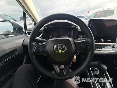 2025 Toyota Corolla LE Sedan - zdjęcie 10 z 33 - miniatura