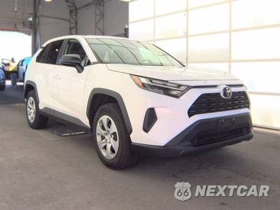 2025 Toyota RAV4 LE - zdjęcie 3 z 29 - miniatura