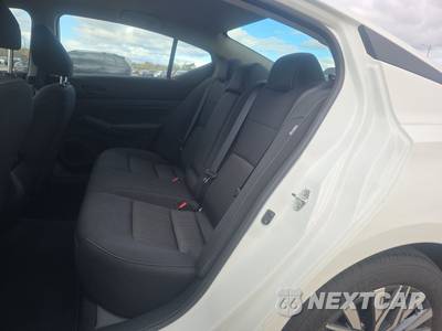 2025 Nissan Altima SV - zdjęcie 13 z 21 - miniatura