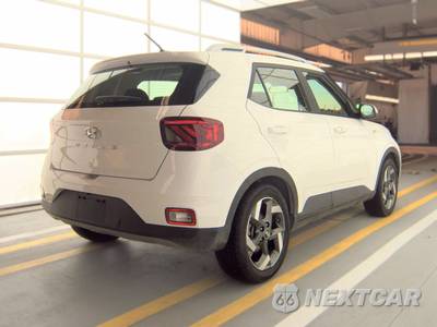 2026 Hyundai Venue SEL - zdjęcie 4 z 19 - miniatura