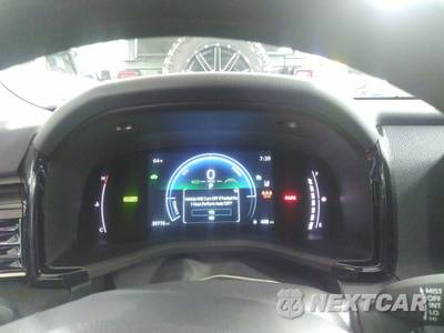 2025 Toyota Camry LE - zdjęcie 17 z 30 - miniatura
