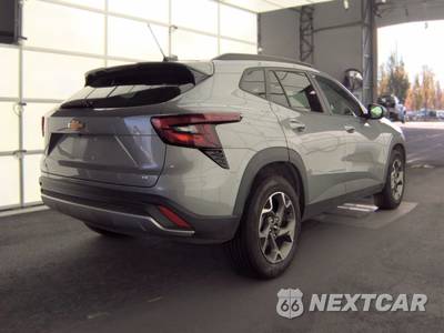 2025 Chevrolet Trax LT - zdjęcie 4 z 28 - miniatura