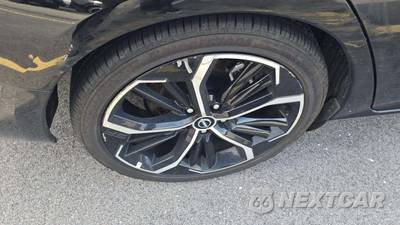 2025 Nissan Altima SR - zdjęcie 26 z 28 - miniatura