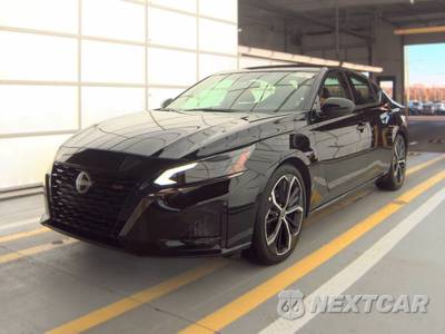 2025 Nissan Altima SR - zdjęcie 1 z 28 - miniatura
