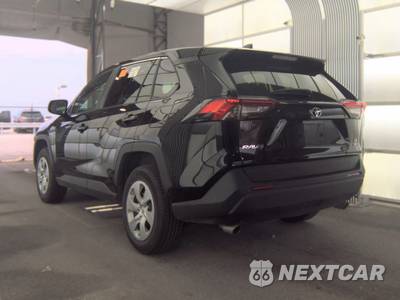 2025 Toyota RAV4 LE - zdjęcie 6 z 23 - miniatura