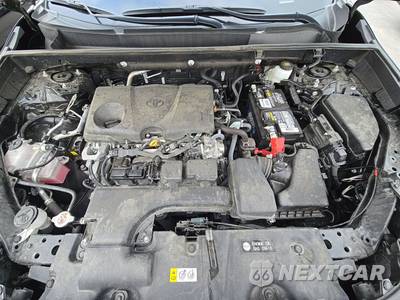 2025 Toyota RAV4 LE - zdjęcie 15 z 23 - miniatura