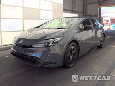 2026 Toyota Prius LE - zdjęcie 1 z 18 - miniatura