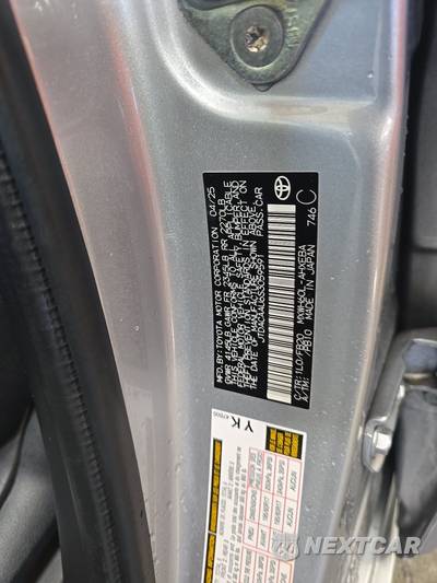 2025 Toyota Prius LE - zdjęcie 14 z 36 - miniatura