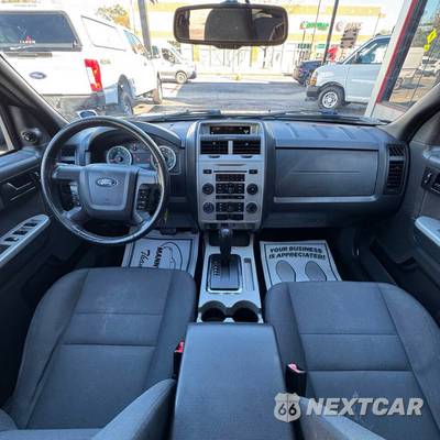 2011 Ford Escape XLT - zdjęcie 8 z 16 - miniatura