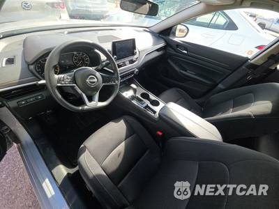 2025 Nissan Altima SV - zdjęcie 11 z 20 - miniatura