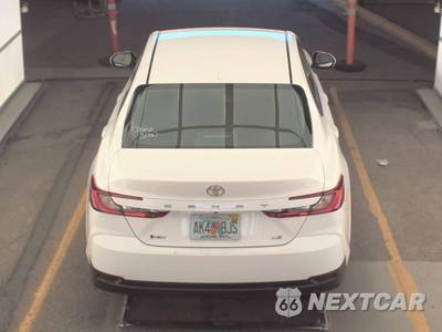 2025 Toyota Camry LE - zdjęcie 5 z 27 - miniatura