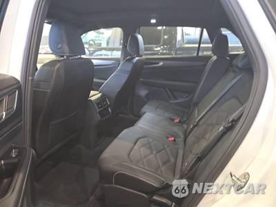 2025 Volkswagen Atlas Cross Sport 2.0T SE w/Technology - zdjęcie 13 z 24 - miniatura