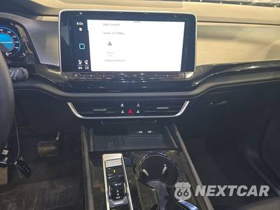 2025 Volkswagen Atlas Cross Sport 2.0T SE w/Technology - zdjęcie 11 z 24 - miniatura