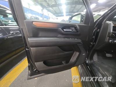 2025 GMC Yukon XL Denali 5SA - zdjęcie 9 z 27 - miniatura