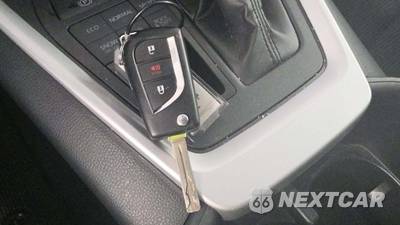 2025 Toyota RAV4 LE - zdjęcie 20 z 31 - miniatura