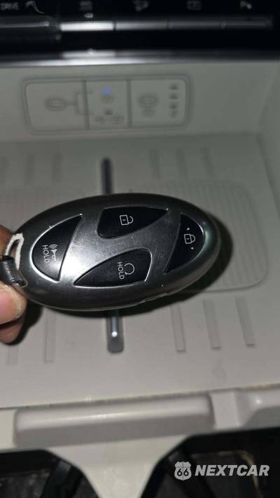2025 Hyundai Santa Fe Hybrid SEL - zdjęcie 20 z 27 - miniatura
