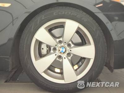 2007 BMW 5 Series Sedan 525i - zdjęcie 10 z 32 - miniatura