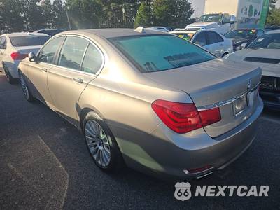 2012 BMW 7 Series Sedan 750i - zdjęcie 6 z 52 - miniatura