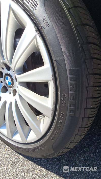 2012 BMW 7 Series Sedan 750i - zdjęcie 24 z 52 - miniatura