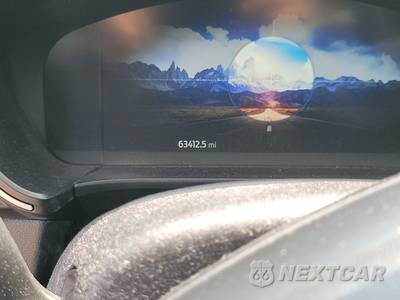 2020 Ford Escape Hybrid SE Sport - zdjęcie 12 z 33 - miniatura