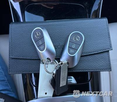 2024 Mercedes-Benz C 300 - zdjęcie 10 z 15 - miniatura