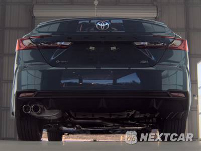 2026 Toyota Camry SE - zdjęcie 7 z 25 - miniatura