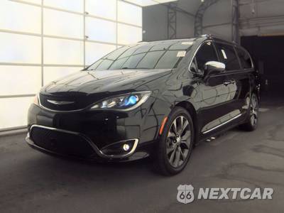2018 Chrysler Pacifica Limited 121.6" WB