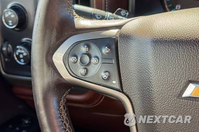 2015 Chevrolet Silverado 2500HD High Country Crew Cab Medium Bed 3LZ w/Built-In Wi-Fi - zdjęcie 36 z 66 - miniatura