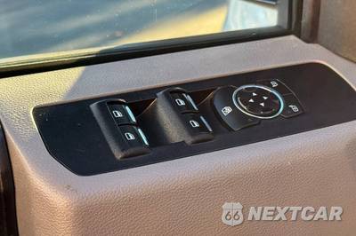 2020 Ford Super Duty F-250 XL Crew Cab Medium Bed - zdjęcie 24 z 46 - miniatura