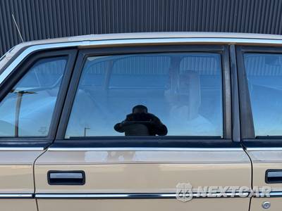 1985 Volvo 240 DL Sedan - zdjęcie 30 z 81 - miniatura