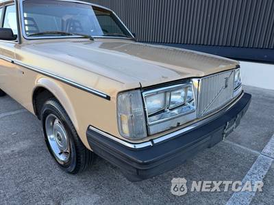 1985 Volvo 240 DL Sedan - zdjęcie 38 z 81 - miniatura