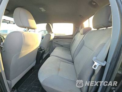 2014 Toyota Tacoma PreRunner Crew Cab Medium Bed - zdjęcie 13 z 23 - miniatura