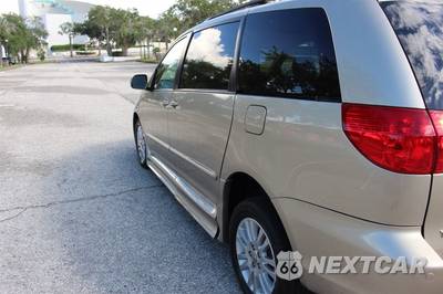 2007 Toyota Sienna XLE Limited Minivan 8-Passenger 119.3" WB - zdjęcie 14 z 48 - miniatura
