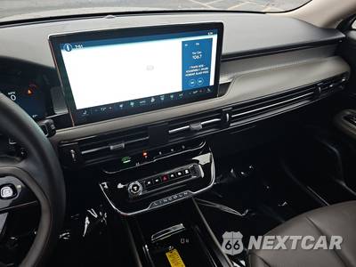 2025 Lincoln Corsair Premiere - zdjęcie 6 z 22 - miniatura
