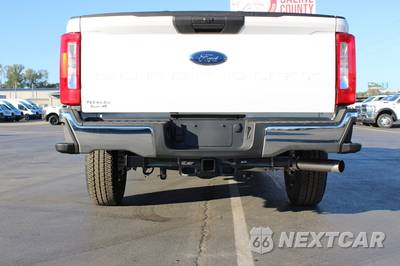 2026 Ford Super Duty F-250 XL Extended Cab Long Bed w/Rear Doors - zdjęcie 14 z 48 - miniatura