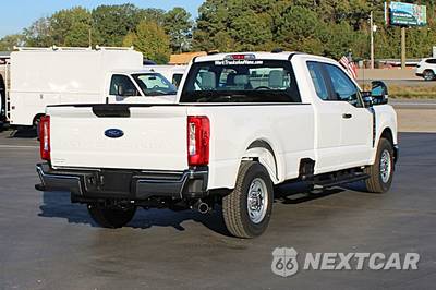 2026 Ford Super Duty F-250 XL Extended Cab Long Bed w/Rear Doors - zdjęcie 5 z 48 - miniatura
