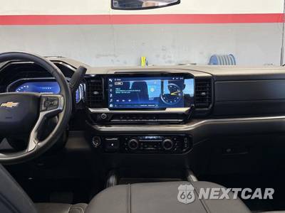 2024 Chevrolet Silverado 2500HD LTZ Crew Cab Medium Bed 1LZ - zdjęcie 22 z 32 - miniatura