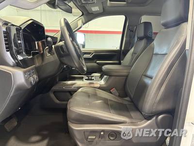 2024 Chevrolet Silverado 2500HD LTZ Crew Cab Medium Bed 1LZ - zdjęcie 2 z 32 - miniatura