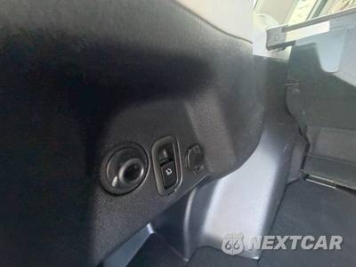 2014 Subaru Forester 2.0XT Touring - zdjęcie 50 z 56 - miniatura