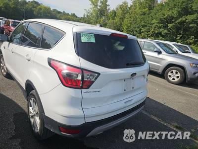 2017 Ford Escape SE - zdjęcie 16 z 30 - miniatura