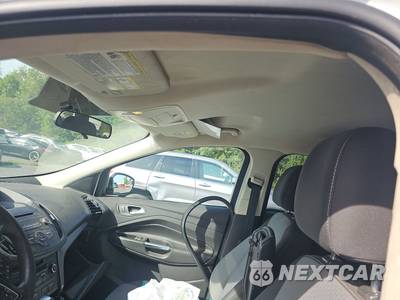 2017 Ford Escape SE - zdjęcie 17 z 30 - miniatura